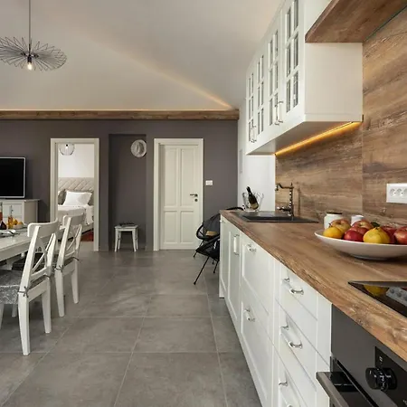 Oliveto Casa de Férias Smilcic